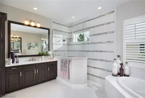 5780 Clarendon Dr, Naples, FL 34113 photo 8