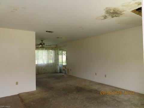 4015 Rainbow Cir, Labelle, FL 33935 photo 2