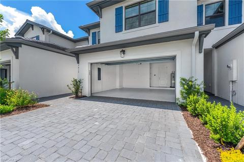 7341 Rockefeller Dr, Naples, FL 34119 photo 6