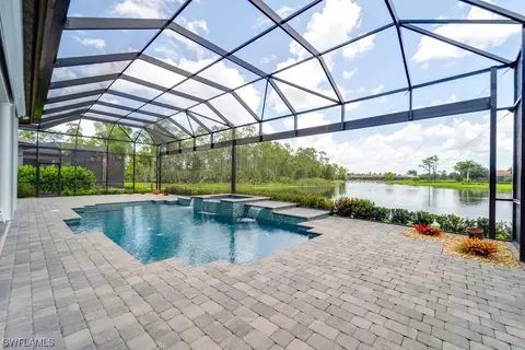 6673 Costa Cir S, Naples, FL 34113 photo 2