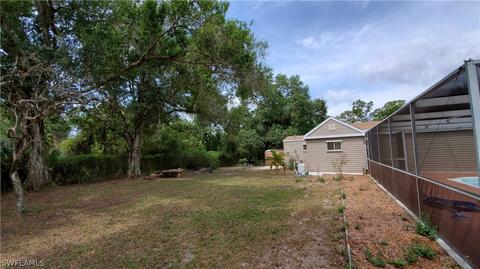 851 E Lincoln Ave, Labelle, FL 33935 photo 16