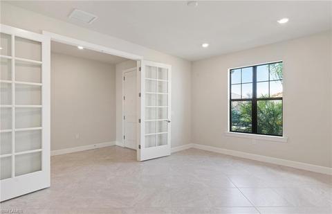 2080 Hamlin St, Naples, FL 34120 photo 5