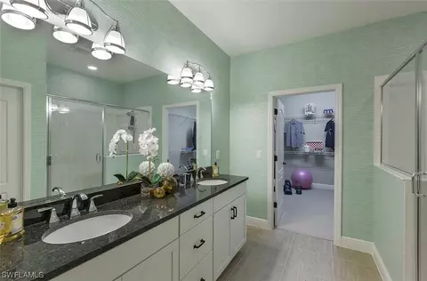 6954 Avalon Circle Dr #705, Naples, FL 34112 photo 8