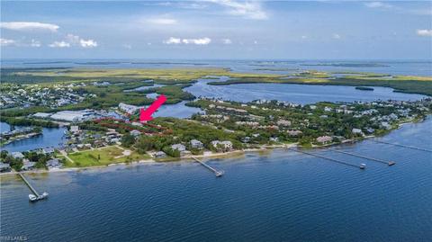 16887 Stringfellow Rd, Bokeelia, FL 33922 photo 2