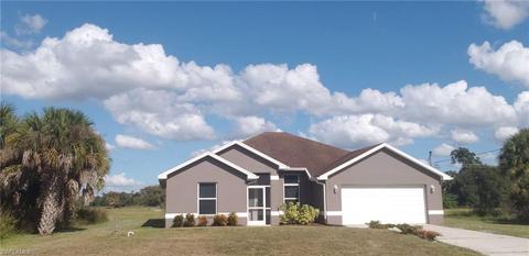 1074 Jay Ct, Labelle, FL 33935 photo 2