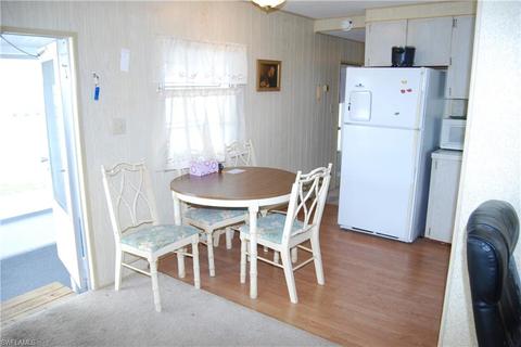 20621 Garden Dr, Estero, FL 33928 photo 5