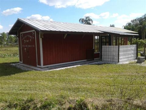 955 Case Rd, Labelle, FL 33935 photo 5