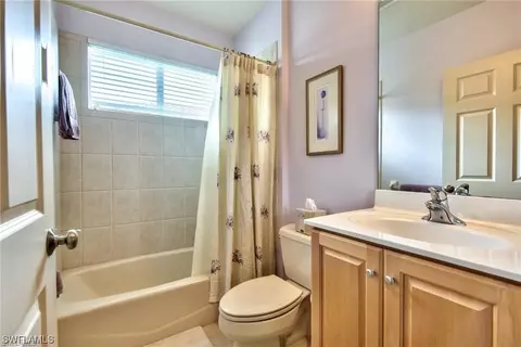 20030 Eagle Glen Way, Estero, FL 33928 photo 16