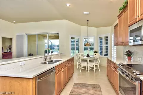 20030 Eagle Glen Way, Estero, FL 33928 photo 4