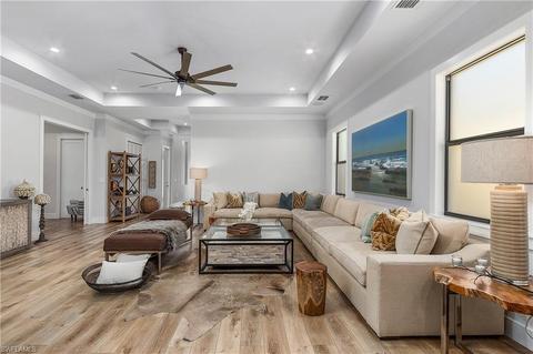 3752 Kent Dr, Naples, FL 34112 photo 7