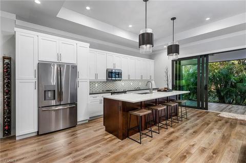3752 Kent Dr, Naples, FL 34112 photo 4