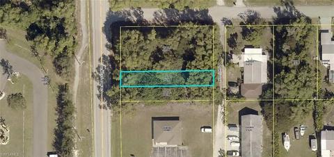 12158 Stringfellow Rd, Bokeelia, FL 33922 photo 2