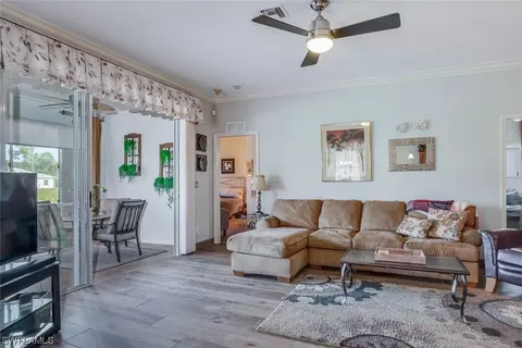 273 Stanhope Cir, Naples, FL 34104 photo 6