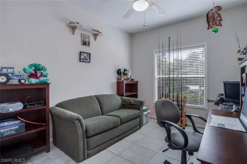 273 Stanhope Cir, Naples, FL 34104 photo 16