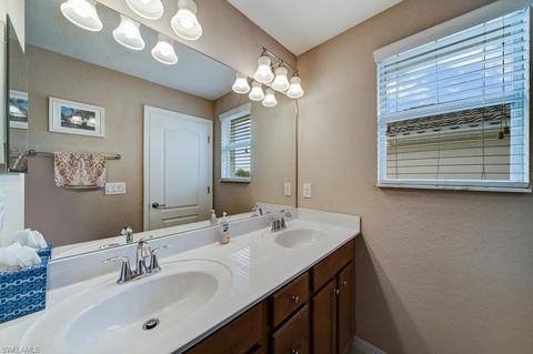 2446 Heydon Cir E, Naples, FL 34120 photo 27