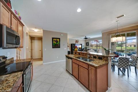 2446 Heydon Cir E, Naples, FL 34120 photo 9