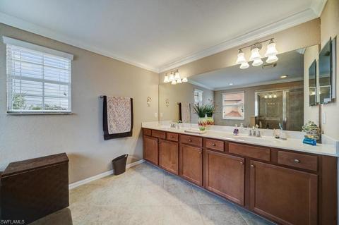 2446 Heydon Cir E, Naples, FL 34120 photo 23