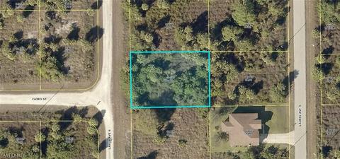 327 Larua Ave S, Lehigh Acres, FL 33974