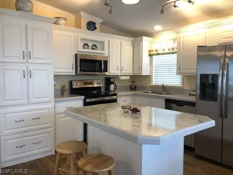 4611 Jefferson Davis Blvd E, Estero, FL 33928 photo 5