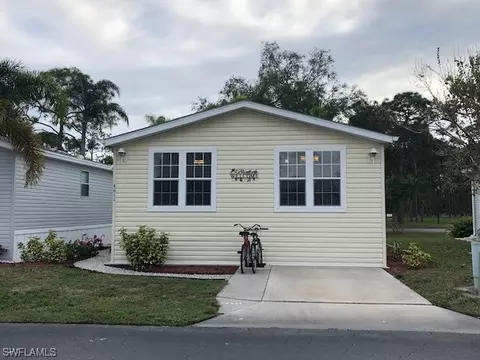 4611 Jefferson Davis Blvd E, Estero, FL 33928 photo 1