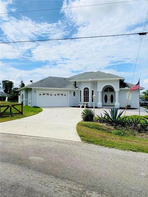 858 Haskell St E, Lehigh Acres, FL 33974 photo 1