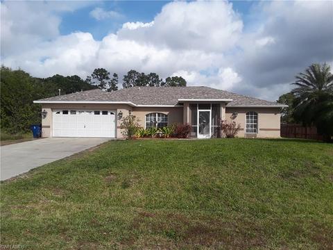 759 Clancy St E, Lehigh Acres, FL 33974 photo 2