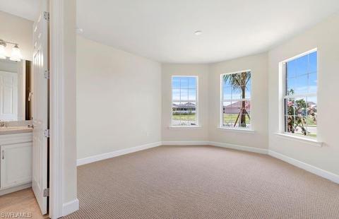 10560 Otter Key Ln, Estero, FL 33928 photo 4
