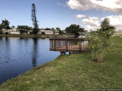 261 Cape Sable Dr, Naples, FL 34104 photo 4