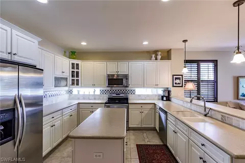 1586 Double Eagle Trl, Naples, FL 34120 photo 8