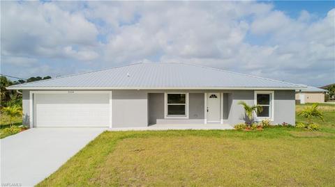 7004 Berwick Ct, Labelle, FL 33935 photo 2