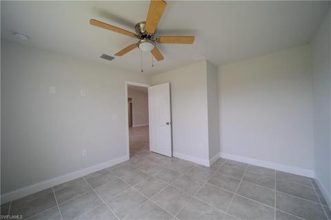 7004 Berwick Ct, Labelle, FL 33935 photo 9