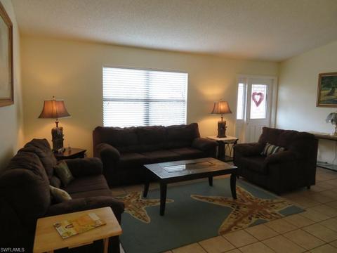 4512 Fire Ct, Labelle, FL 33935 photo 2