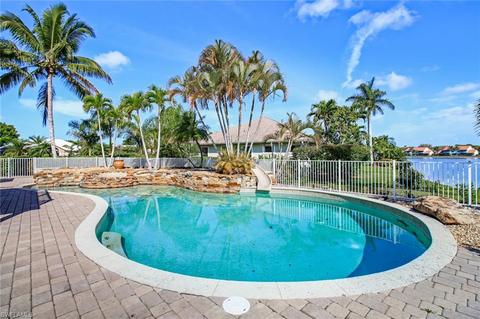 6822 Compton Ln N, Naples, FL 34104 photo 31