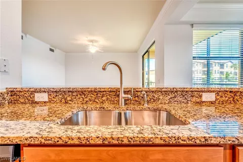 9566 Trevi Ct #4922, Naples, FL 34113 photo 10