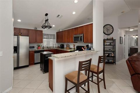 8030 Rolling Cir, Labelle, FL 33935 photo 7