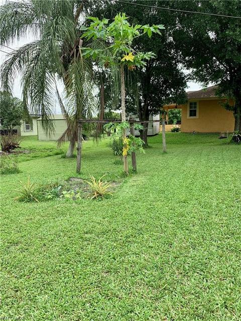 809 Florida Ave, Clewiston, FL 33440 photo 3