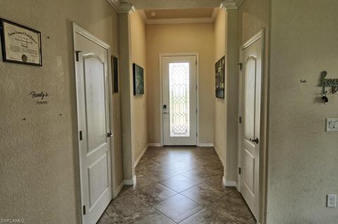 3593 E Hampton Cir, Alva, FL 33920 photo 3