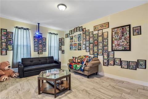 3560 E Hampton Cir, Alva, FL 33920 photo 8