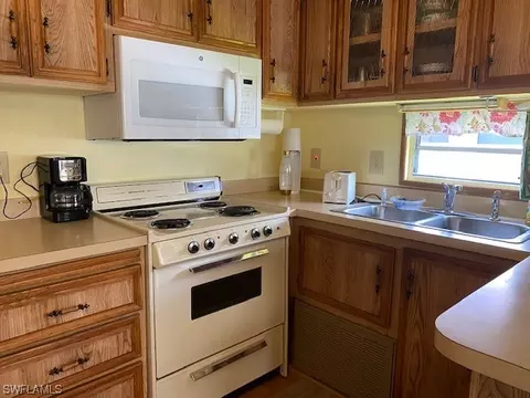 4520 Robert E Lee Blvd E, Estero, FL 33928 photo 5