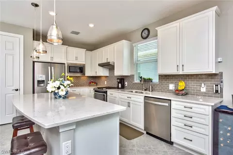 10514 Jackson Square Dr, Estero, FL 33928 photo 8