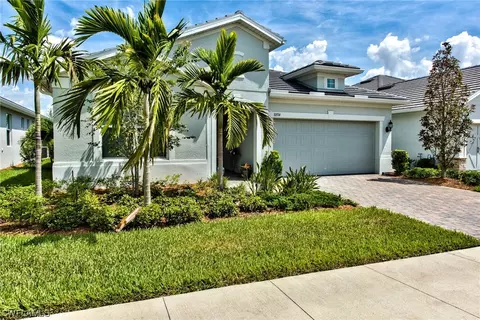 10514 Jackson Square Dr, Estero, FL 33928 photo 1