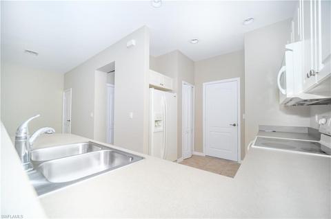 10191 Tin Maple Dr #90, Estero, FL 33928 photo 4