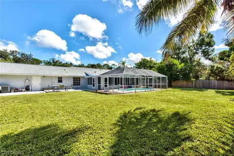 144 Willowick Dr, Naples, FL 34110 photo 8