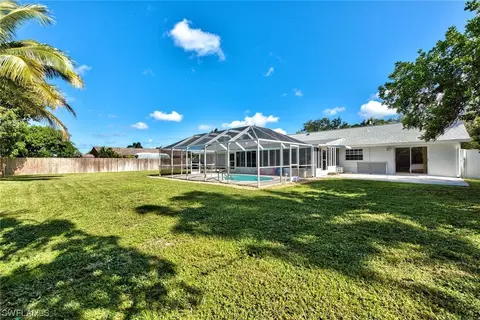 144 Willowick Dr, Naples, FL 34110 photo 7