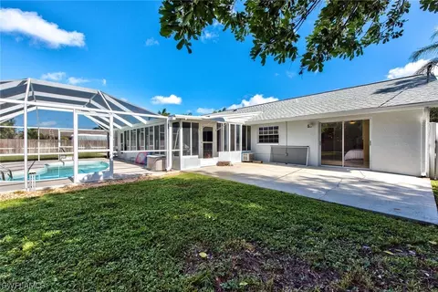 144 Willowick Dr, Naples, FL 34110 photo 10