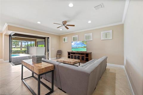 7529 Geranium Way, Naples, FL 34114 photo 10