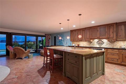 1555 Dolphin Ln, Naples, FL 34102 photo 18