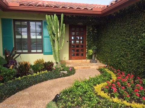1555 Dolphin Ln, Naples, FL 34102 photo 3