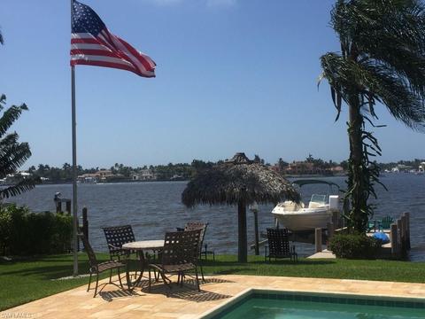1555 Dolphin Ln, Naples, FL 34102 photo 5