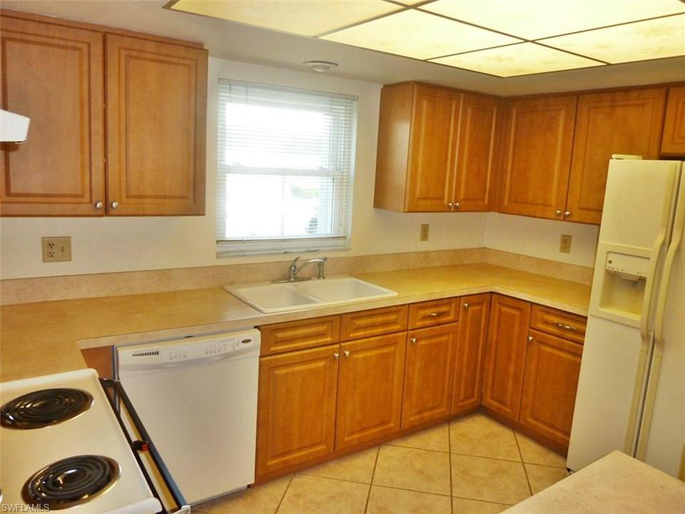  4213 SE 19th Ave #107, Cape Coral, FL 33904 photo 5